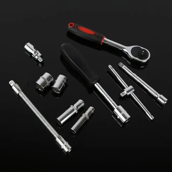 46 Piece Professional 14 Drive Socket Wrench Set Chrome Vanadium Ratchet Bit Tool Kit with Carry Case - Image 2